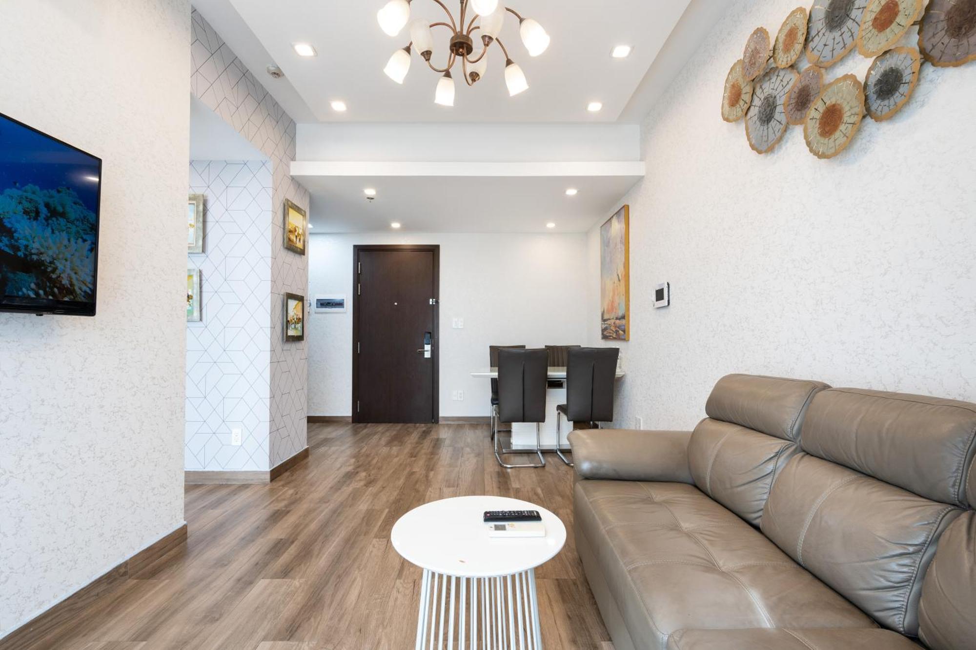 Double E Saigon Apartment In Rivergate Building 胡志明市 外观 照片