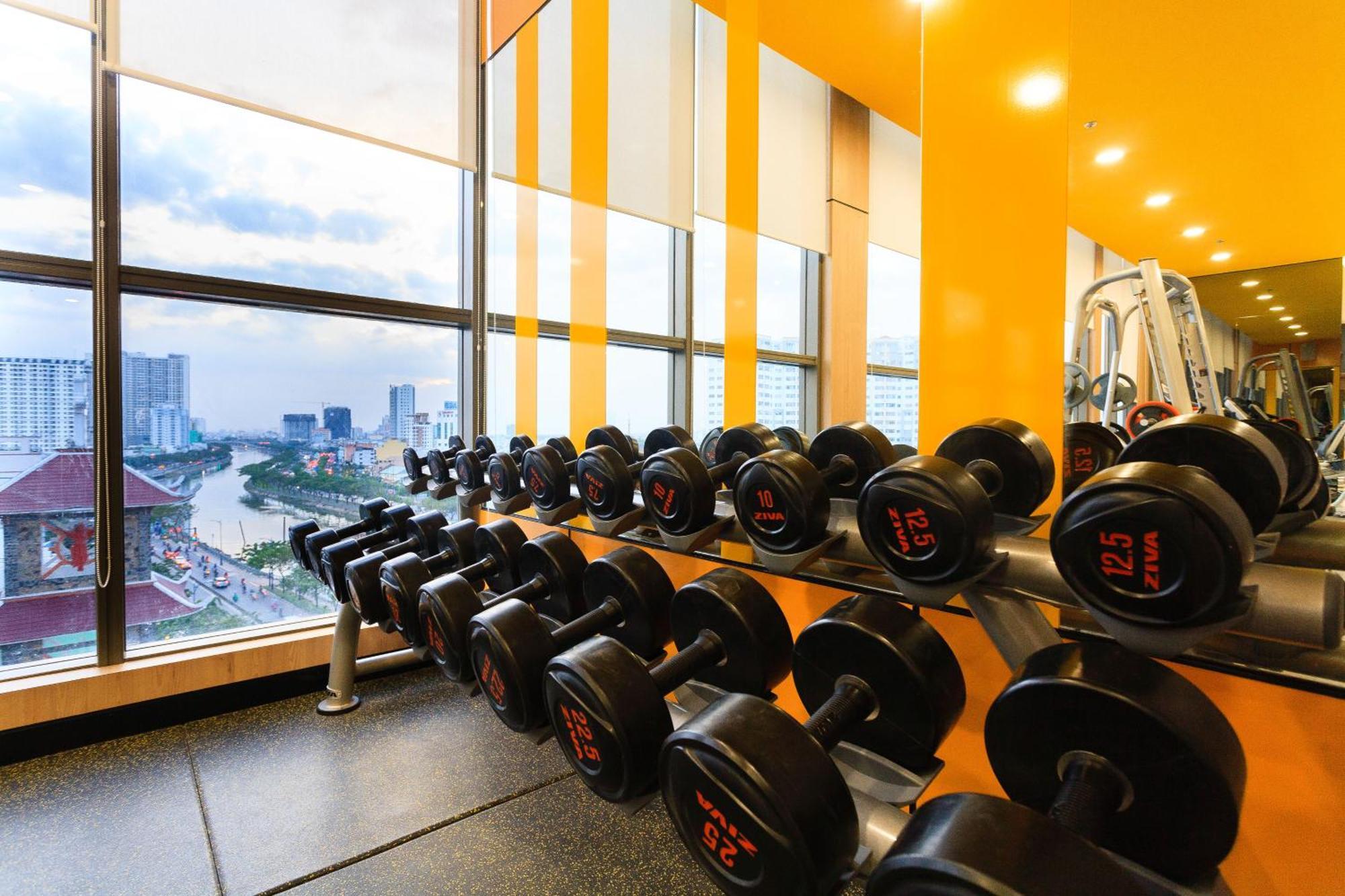 Double E Saigon Apartment In Rivergate Building 胡志明市 外观 照片