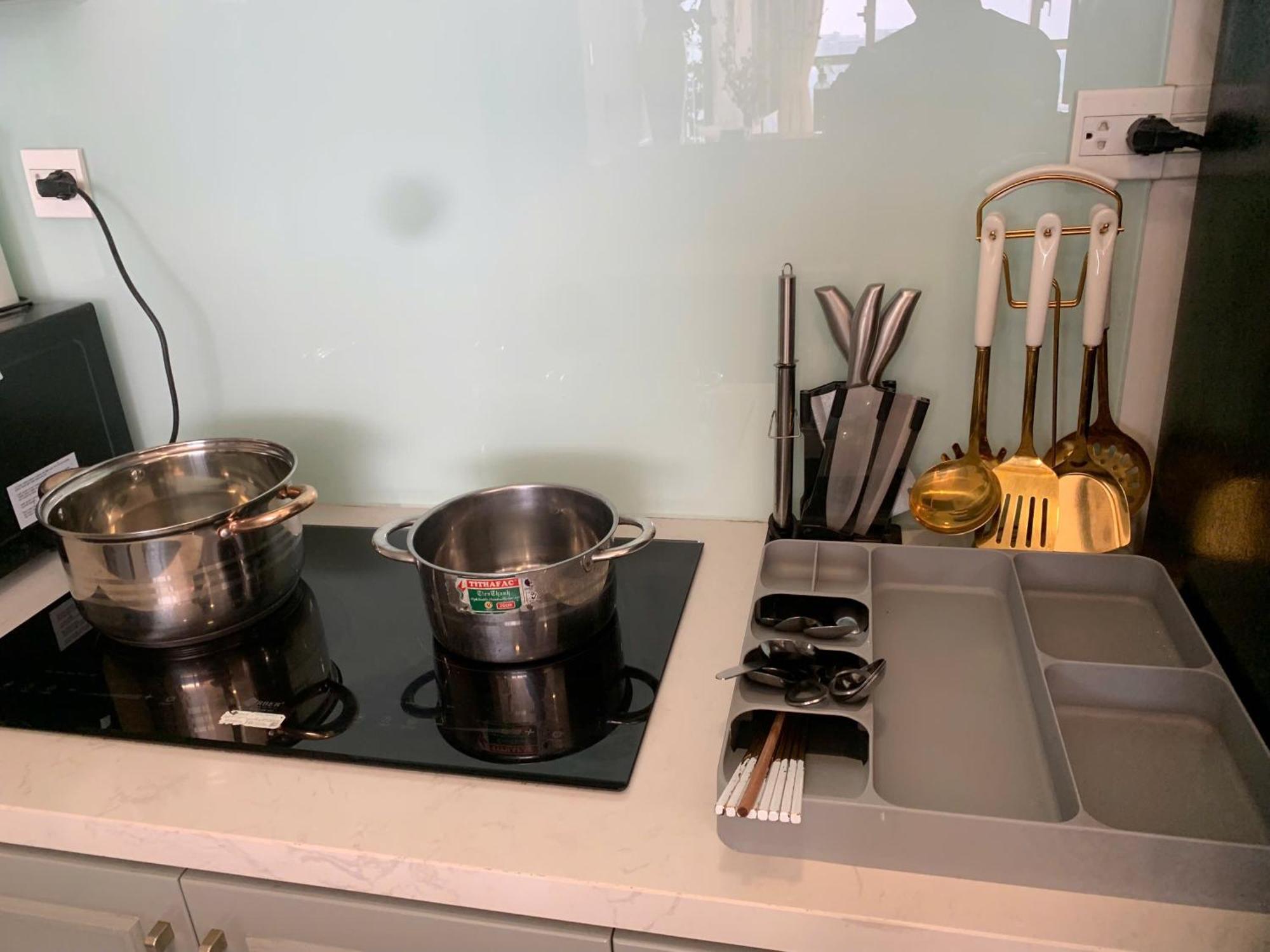 Double E Saigon Apartment In Rivergate Building 胡志明市 外观 照片