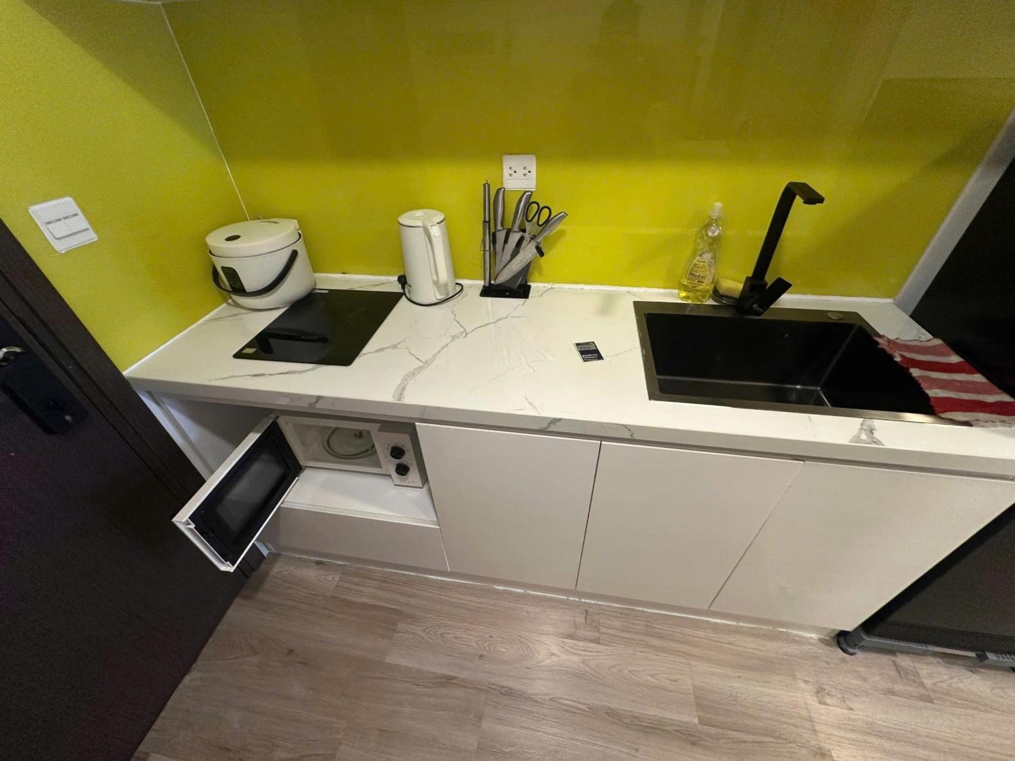 Double E Saigon Apartment In Rivergate Building 胡志明市 外观 照片